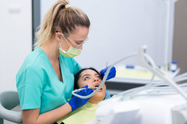 Best Emergency Care for Gum Disease in Saw Creek, PA
